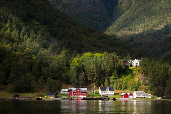 Beautiful Norwegian Village Mountains Fjord Austria — Stock Photo, Image