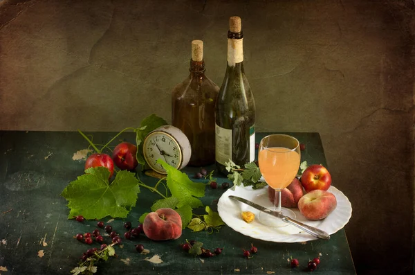 Glass Red Wine Apples Bottle Grapes Leaves Dark Wooden Table — Stock Photo, Image