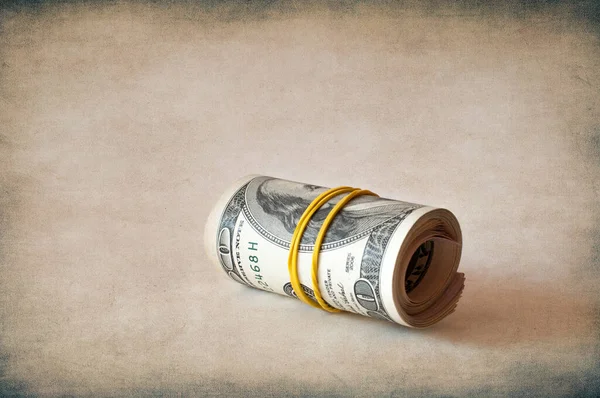 100 dolarlık banknot. 