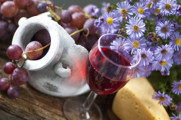Czerwone Wino Ser — Zdjęcie stockowe