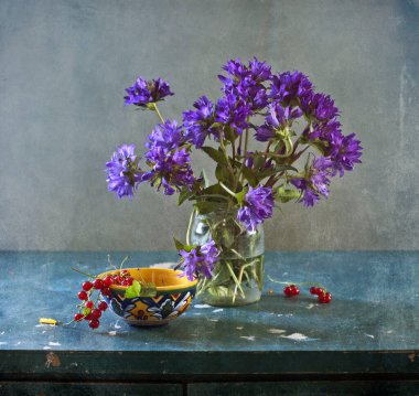 Çiçeklerle dolu hayat 