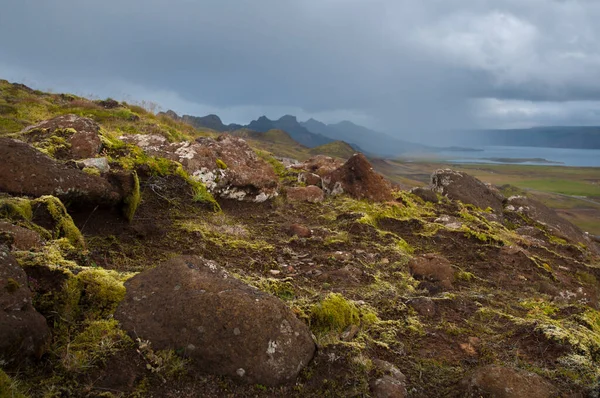 Dağlı Bulutlu Zlanda Manzarası — Stok fotoğraf