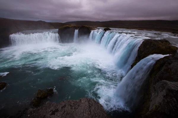 Vízesés Iceland Hegyek Természetben Természet — Stock Fotó