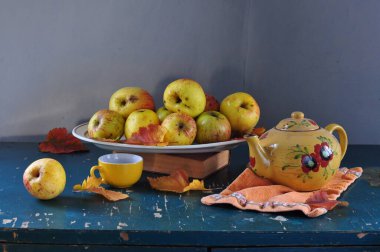 Elmalar ve armutlarla dolu bir hayat.