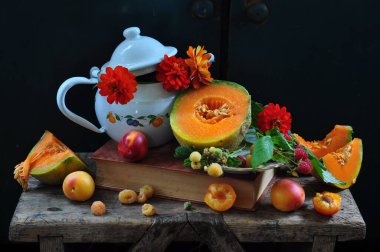 meyve ve sebzelerle dolu bir hayat