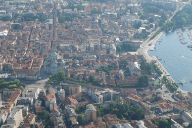 Eski Trieste şehrinin yukarıdan görünüşü. İtalya..