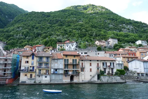 Kotor Körfezi görünümünü