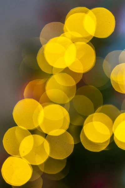 Размытые Точки Света Рождественской Елке Фон Изображения Огни Светятся Темноте — стоковое фото