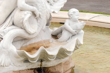 Viyana, Avusturya 1 Sep 2023. Efsanevi Çeşme: Büyüleyici Triton ve Naiad Çeşmesi, 1890 'dan bir başyapıt,)