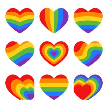 Beyaz arka planda LGBTQ bayrağı renginde gökkuşağı kalpleri var. LGBT sembolleri seti. Gurur Ayı tasarımı için vektör ögeleri, etiket paketi