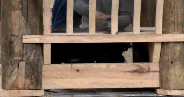 Professional Carpenter Grinding Wood Making Furniture Furniture Workshop Assembling Woodworking — Stock Video