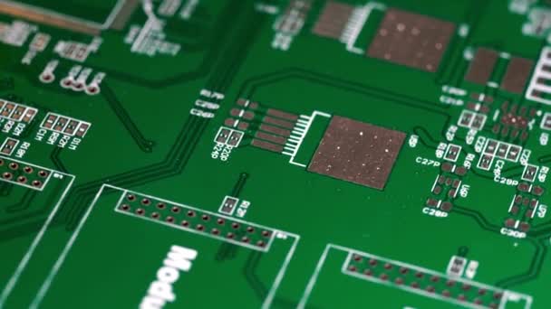 Imprimate Circuit Board Close Macro View Placă Mamă Verde Chips — Videoclip de stoc