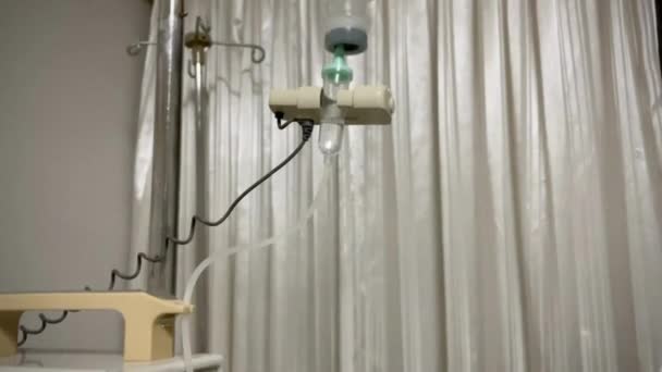 Infusieleidingen Ziekenhuispatiënten Icu Kamer Pov Patiënt Ziek Bed Medisch Centrum — Stockvideo