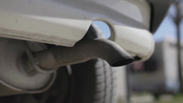 Fumaça Escape Tubo Metal Automotivo Automóvel Closeup Gás Indústria Transporte — Vídeo de Stock