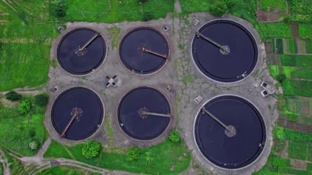 Bovenaanzicht Van Drinkwaterzuiveringsinstallaties Vanuit Lucht Milieubehoud Grijze Waterrecycling — Stockvideo