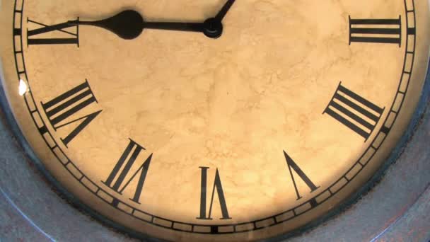 Close Von Vintage Clock Ticking Film Cineatic Concept Antike Alte — Stockvideo