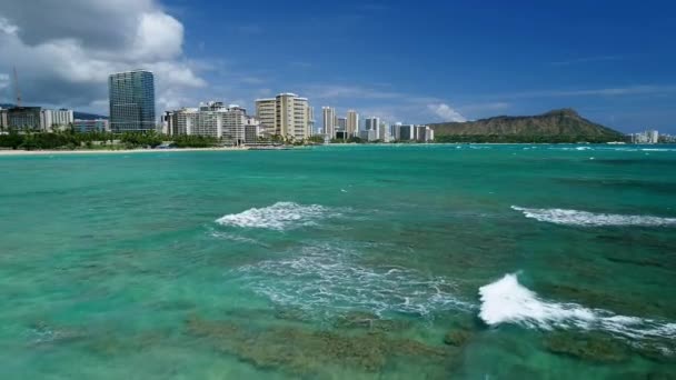 Waikiki Beach Blue Ocean Hotele Kurorty Turystyczne Kolorowe Plaże Honolulu — Wideo stockowe
