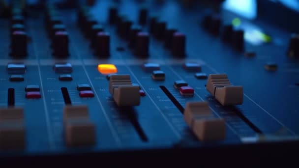 Studio Enregistrement Sonore Avec Équipement Professionnel Enregistrement Musique Équipement Pour — Video