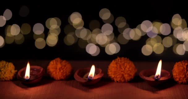 Diwali Iluminación Diyas Forma Parte Las Celebraciones Rituales Del Festival — Vídeo de stock