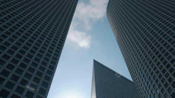 Vista Ángulo Bajo Edificios Oficinas Negocios Modernos Espejo Azul Rascacielos — Vídeos de Stock