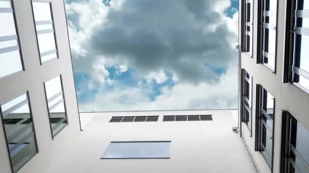 Windows Office Building Clouds Blue Sky High Rise Modern Skyscraper — Stock video