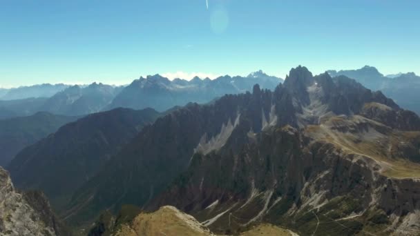 Идеальная Горная Воздушная Съемка День Заката Горах Альп Горы Пики — стоковое видео