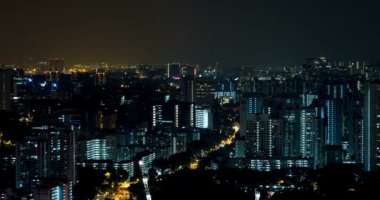 Hava şehir taşımacılığı arka plan kasabası trafik nehri taşıma manzarasını gece modern konsepte taşır