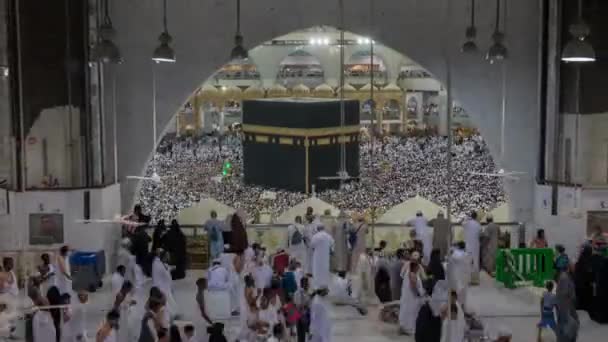 Musulman Effectuer Umrah Hadj Mosquée Masjid Haram Mecque Kabah Ramadan — Video