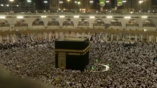 Kâbe Nin Kutsal Mescitinde Müslümanlar Umrah Hac Yaparlar Slam Inşa — Stok video