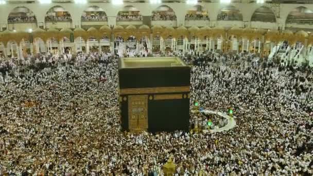Kaaba Meca Peregrinos Muçulmanos Haram Mesquita Makkah Realizando Tawaf Peregrinação — Vídeo de Stock