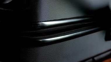Seyahat tatilleri ve seyahat konsepti videosu 4k HD makro görünümü için valiz ya da bavul
