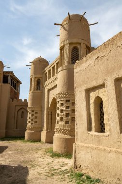 Antik Kazakistan, Orta Asya ve Kazakistan 'ın en güzel eyaletinin bulunduğu adanın eski şehri.