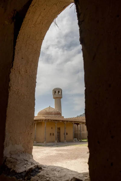 Kudüs şehrinde terk edilmiş eski bir ev.