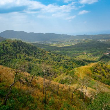 Dağların güzel manzarası