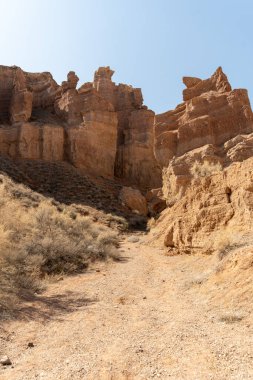 İsrail 'in kuzeyindeki Negev Çölü' nün eski kalıntıları.