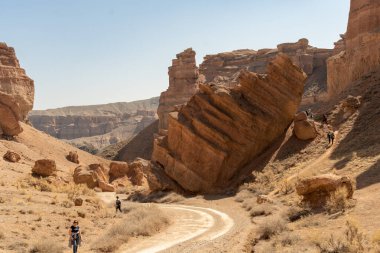 Ürdün 'deki Negev Çölü vadisindeki Büyük Kanyon manzarası