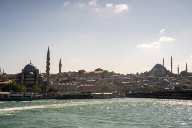 İstanbul 'un tekneden görünüşü