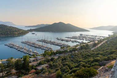 Bodrum Körfezi 'ne ve Bodenus Kalesi' ne panoramik görüş