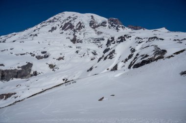 Elelbrus Dağı, Kafkasya 'nın en yüksek dağı, Rusya' nın.