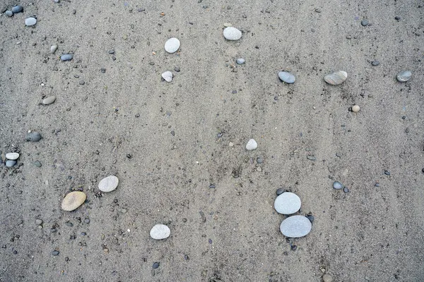 Sahilde deniz taşları