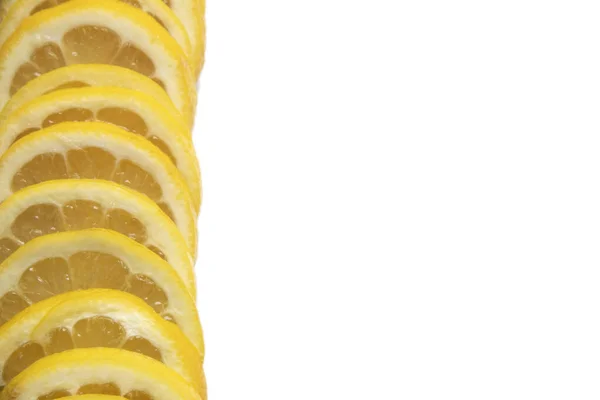Překrývající Plátky Citronu Bílém Pozadí Kopírovacím Prostorem — Stock fotografie