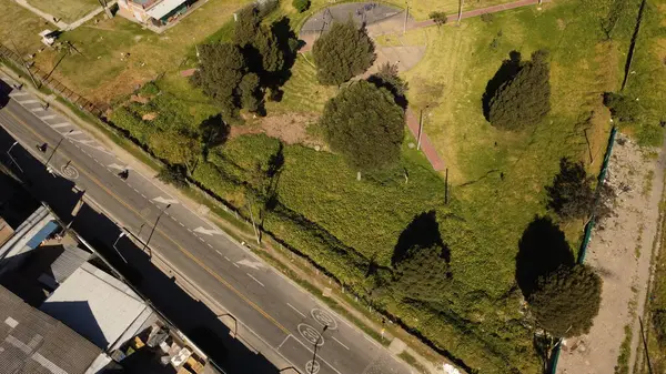 Bogot sokakları, gökyüzü ve binalar yukarıdan alındı