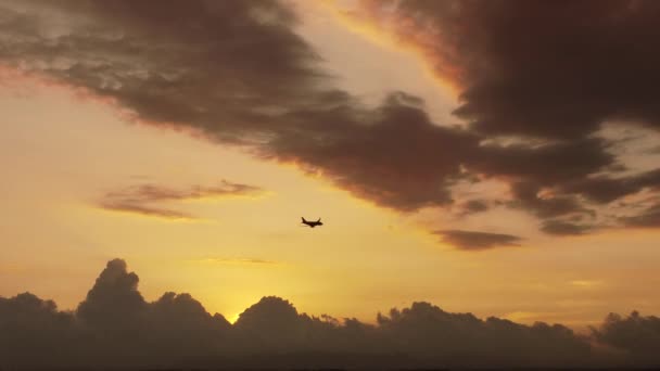 具有美丽日落和城市交通的波哥大地区的图像 — 图库视频影像
