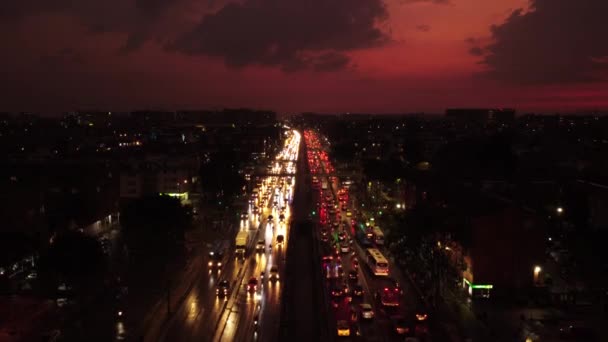 Зображення Болота Сутінках Красивим Червоним Кольором Неба — стокове відео