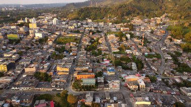 Kolombiya, manzara, çiftlikler ve kentsel alanların hava fotoğrafları