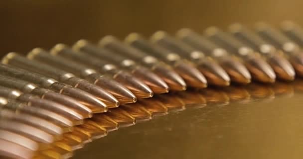 Closeup Bullets Mass Production Concept Bullet Row Skupina Střelných Zbraní — Stock video