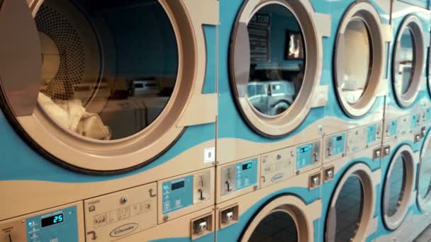 Close Máquina Lavar Roupa Serviço Fabricação Equipamentos Indústria Ferramentas — Vídeo de Stock
