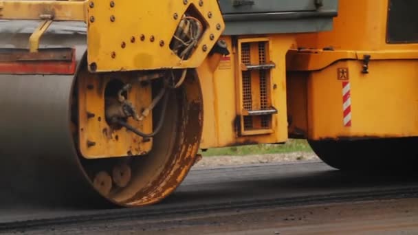 Rolo Estrada Pavimentação Estrada Assentamento Asfalto Construção Reparação Indústria Transporte — Vídeo de Stock