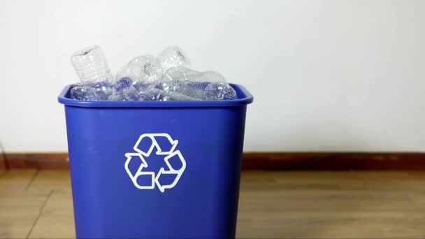Plastic Prullenbak Recycling Afvalsorteersystemen Geen Afval Milieuvriendelijk Milieuconcept — Stockvideo