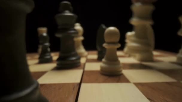 Chess Closeup Slow Tracking Shot Chess Pieces Chessboard Cinematic Filming — Stock Video